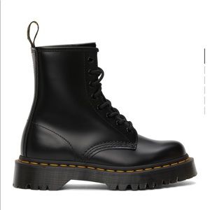 DR. MARTENS - Black 1460 Bex Boots